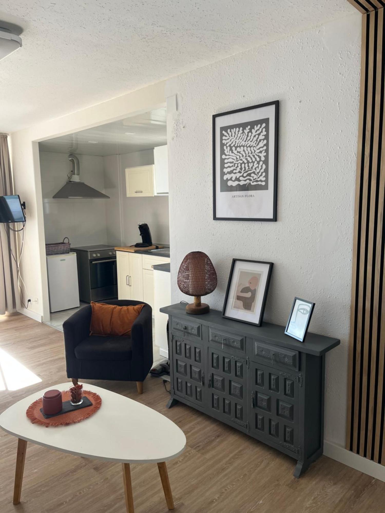 Appartement Vue Mer Avec Piscine Et Wifi Salou Exterior photo