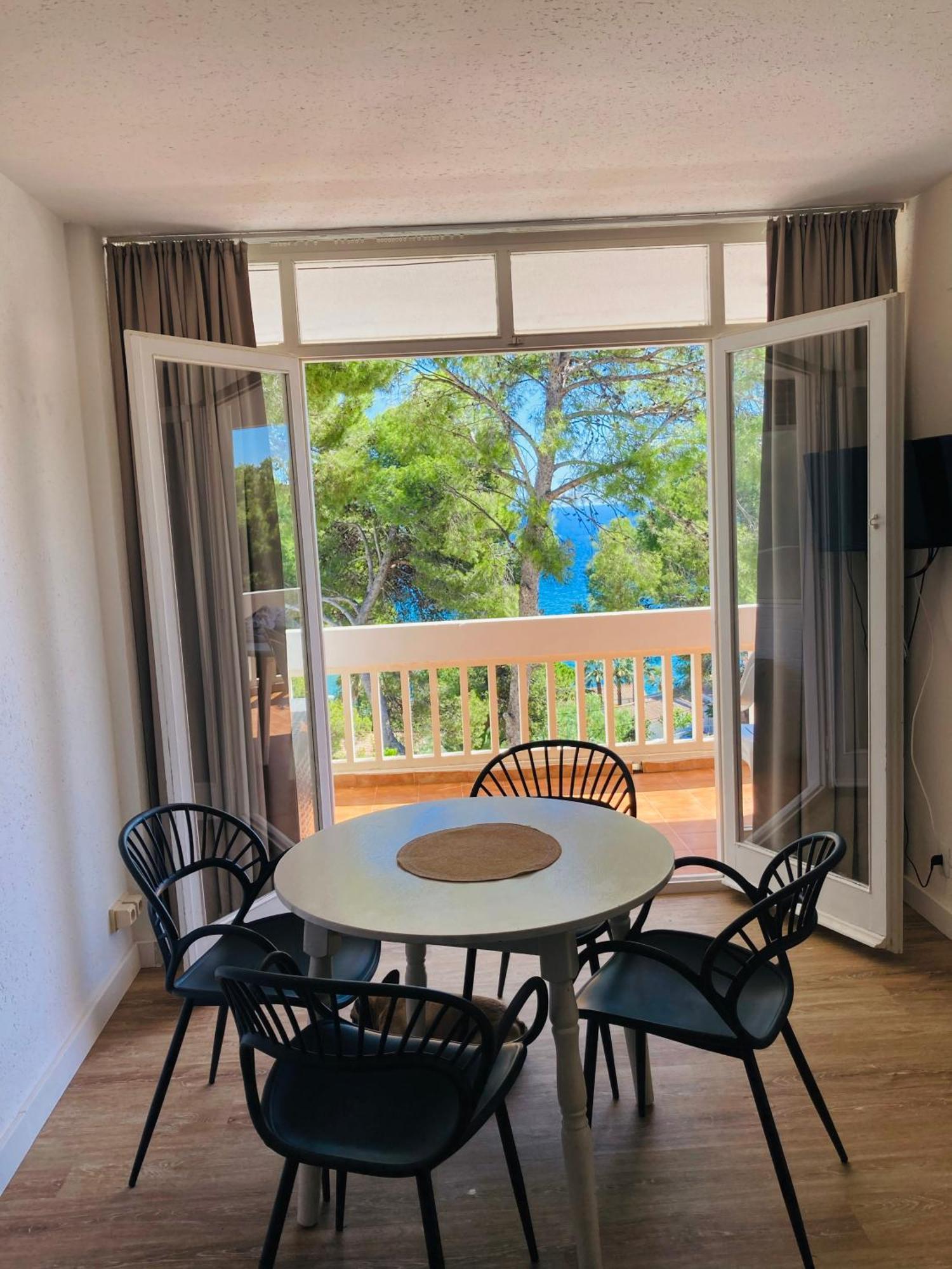 Appartement Vue Mer Avec Piscine Et Wifi Salou Exterior photo
